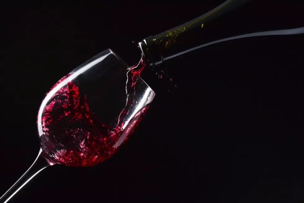 This is How NOT to Make Sparkling Red Wine [VIDEO]