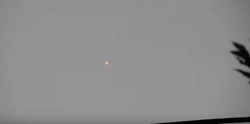 Home Video Shows Possible UFO Sighting in Wisconsin