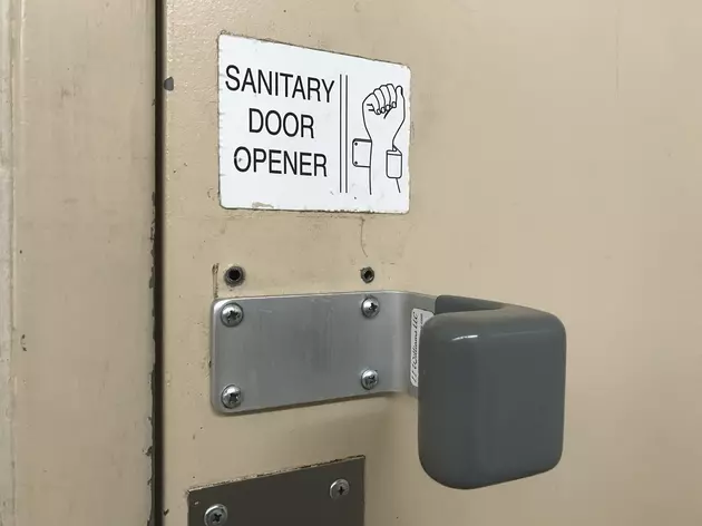 Rockford Wal-Mart Installs Bathroom Handles For Germaphobes