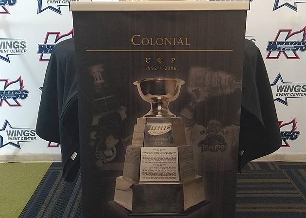 Rockford IceHogs 20th Season Finale Features Colonial Cup Trophy