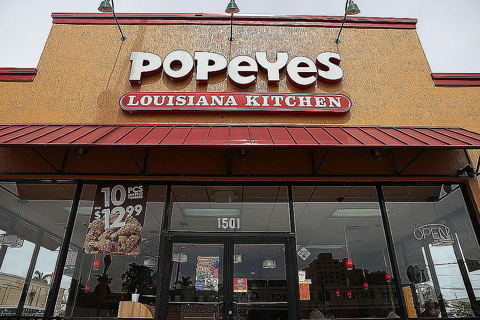 Milwaukee Popeye's Workers Fired When Customer Films Their Fight 