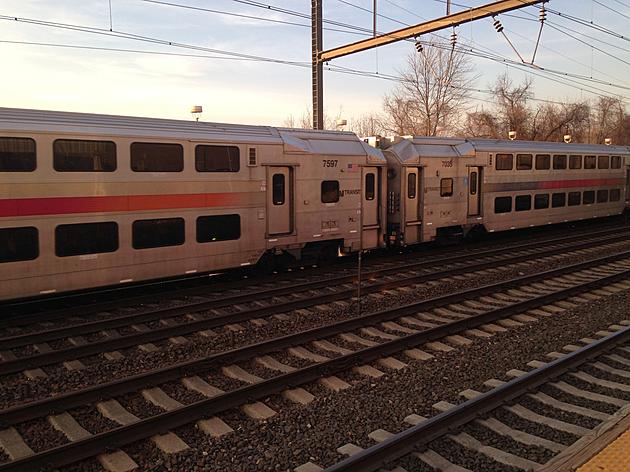 Illinois Man Pictured Riding On Top Of Commuter Train