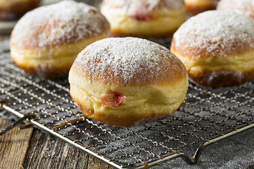 How Long Will it Take Steph to Eat a Paczki? (Video)