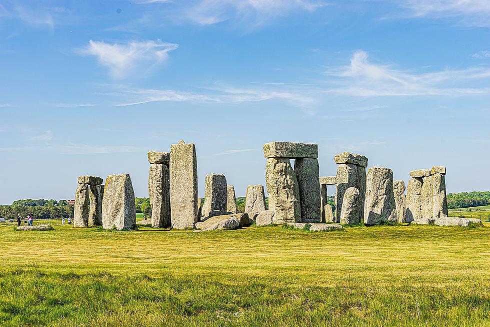 Illinois Is Home To Stonehenge Style Structure Made Of Big Rocks