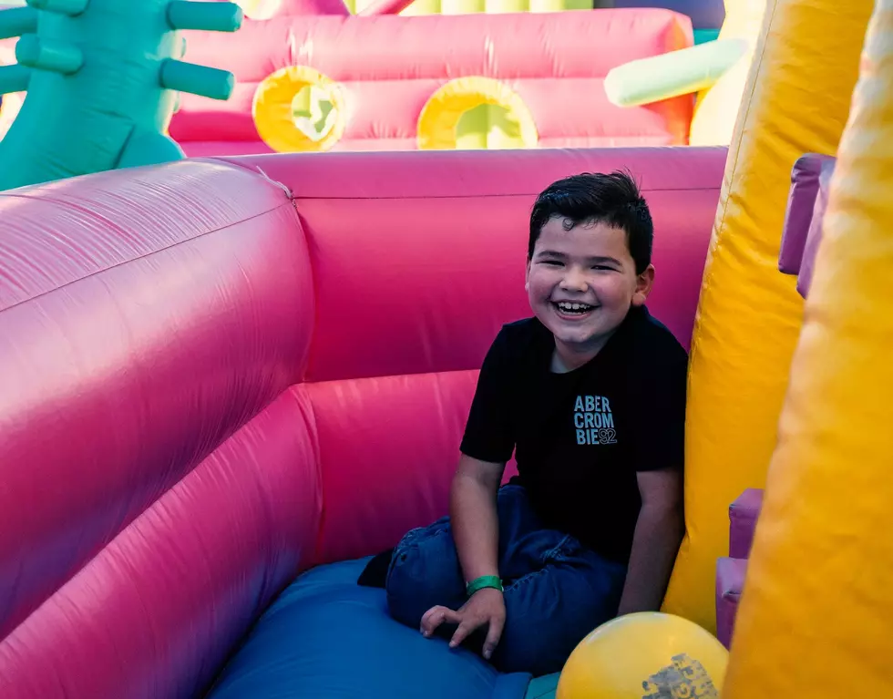 World’s Largest Bounce House Is Bringing Huge Smiles To Illinois