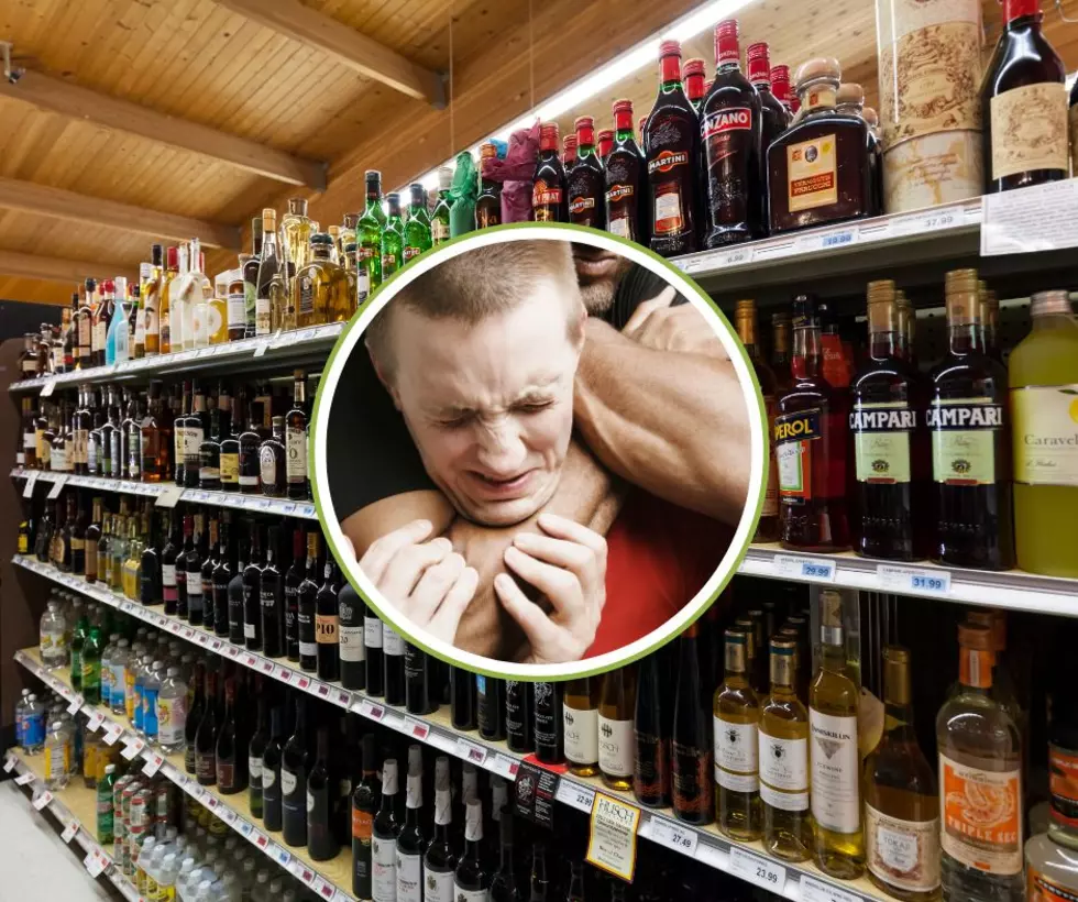 Illinois Shoplifter Uses Pro Wrestling Move To Steal Booze