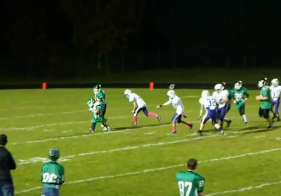 8-Year Boy With Down Syndrome Scores a Touchdown in High School Football Game [Video]