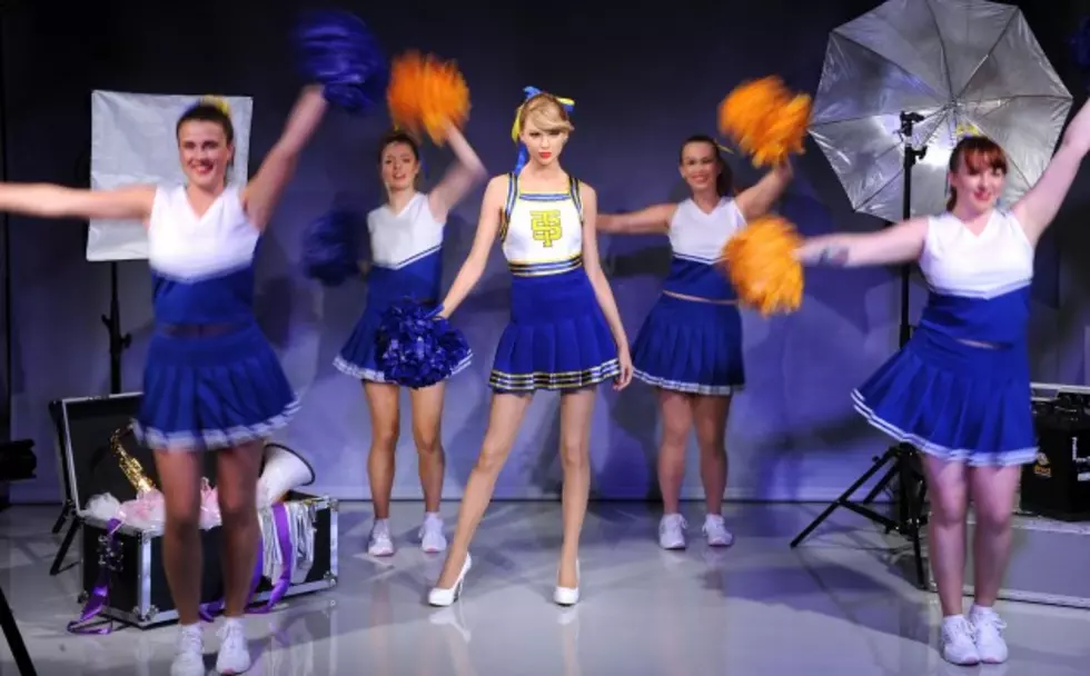 Did Taylor Swift Predict Shake It Off? [Video]