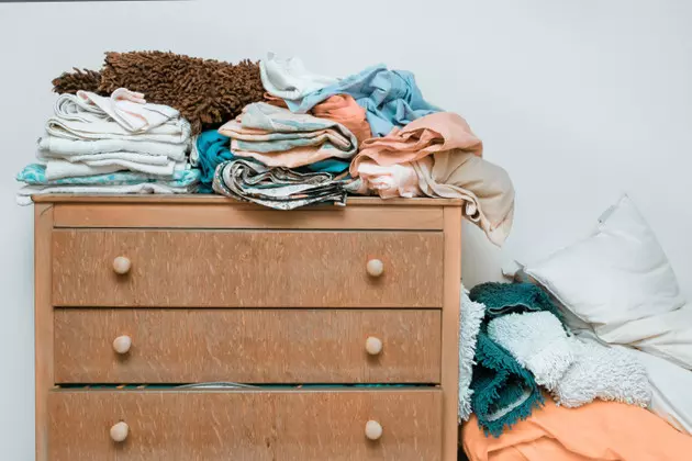 7 Surprising Reasons It&#8217;s Better to Live Like a Slob