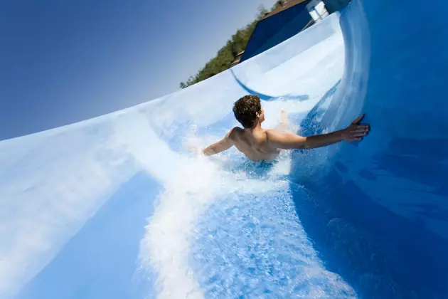 10 Illinois Waterparks You Must Go to This Summer