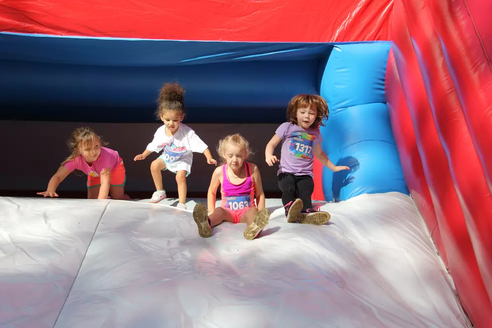 5 Videos That Prove the Krazy Kids Inflatable Fun Run is the Most fun Your Kids Will Have all Summer [Watch]