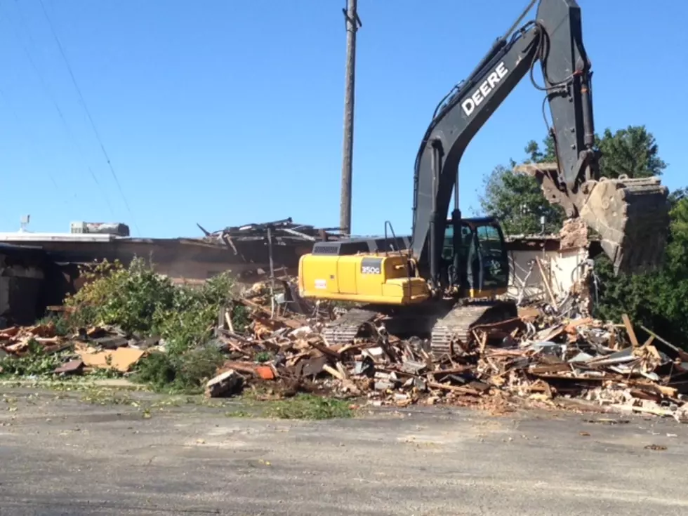 Demolition of Rockford&#8217;s Old Radio Station Building