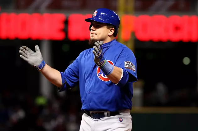 What&#8217;s With Kyle Schwarber&#8217;s Green Bracelet?