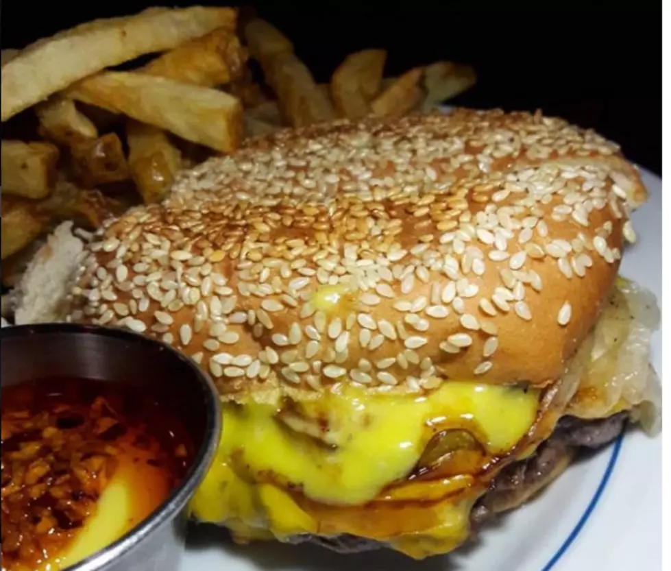 This Chicago Burger Was Named The Best For 2017