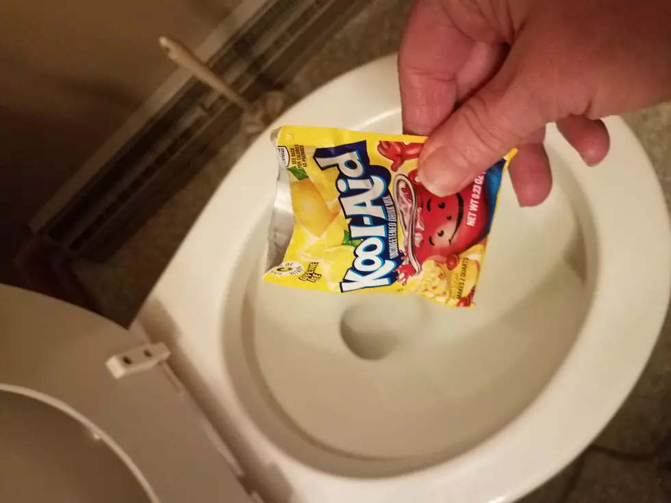 How To Clean A Toilet With Kool-Aid: Does This Work? [Video]