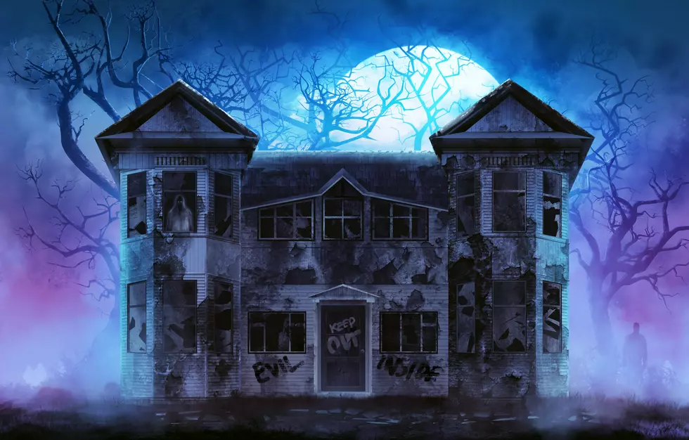Halloween by The Numbers: Haunted Houses