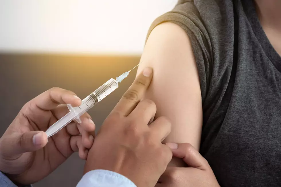 RPS 205 Is Setting Up Vaccination Clinics for High School Students