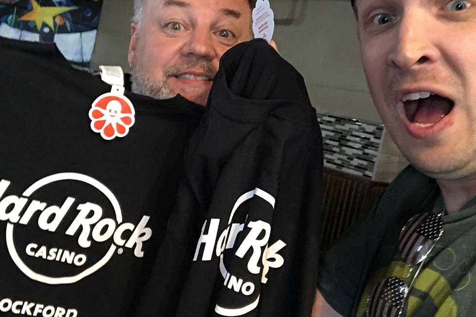 Here’s How To Get A Free Hard Rock Casino Rockford T-Shirt