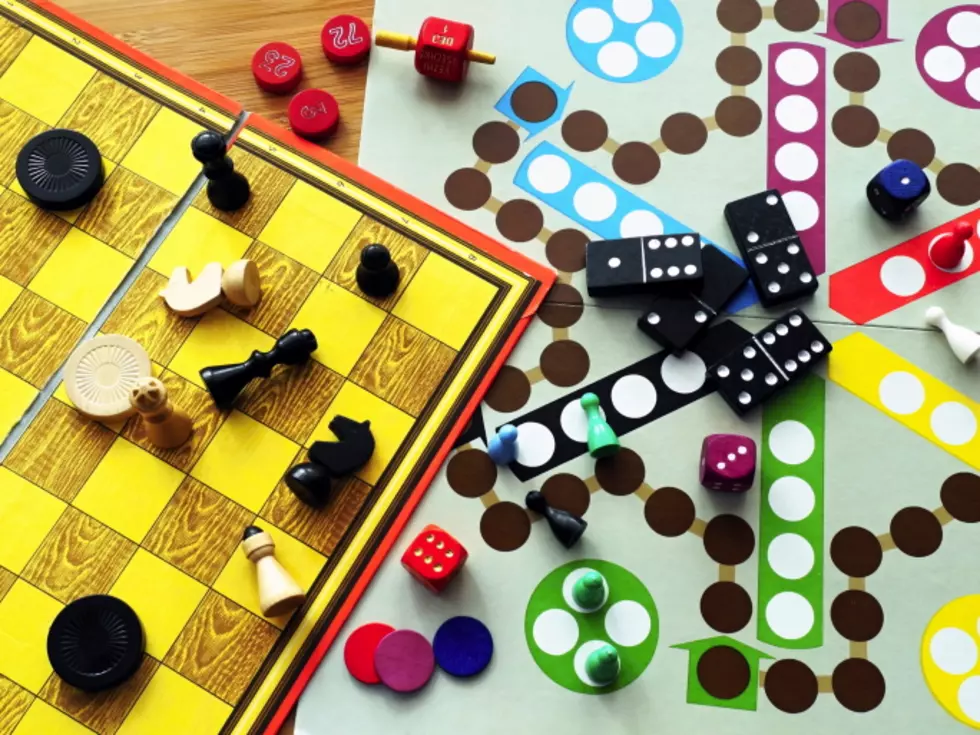 Fun Games To Play With Your Family This Holiday Season