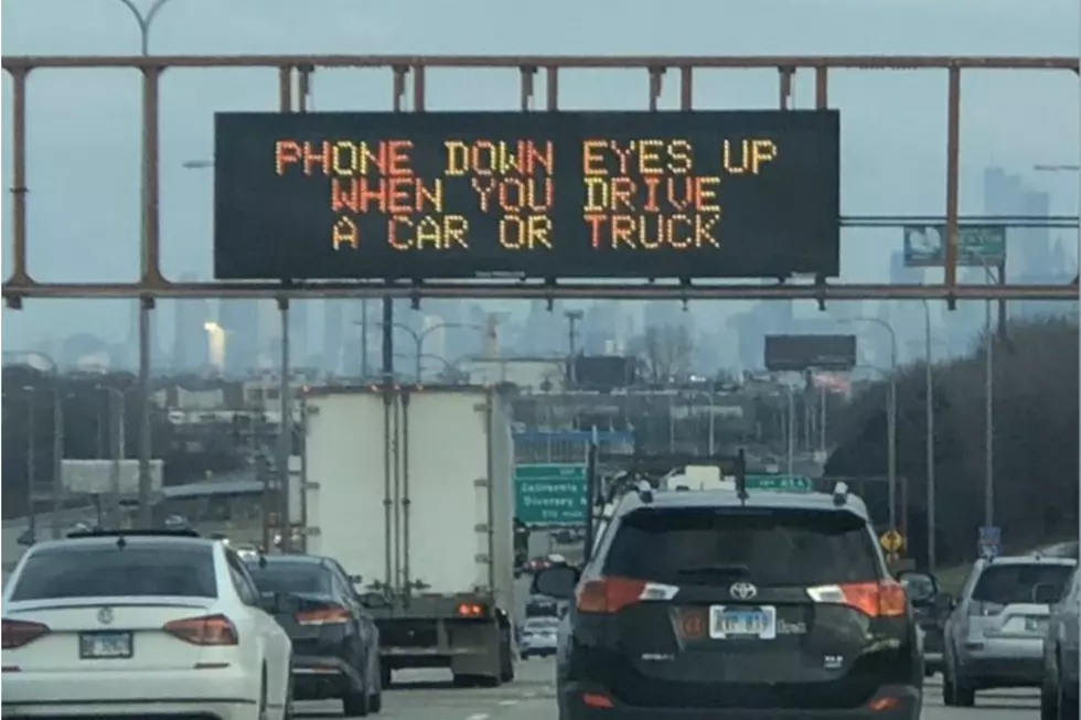 IDOT Puts Up 'Must Snapchat' Sign In the Middle of I-90