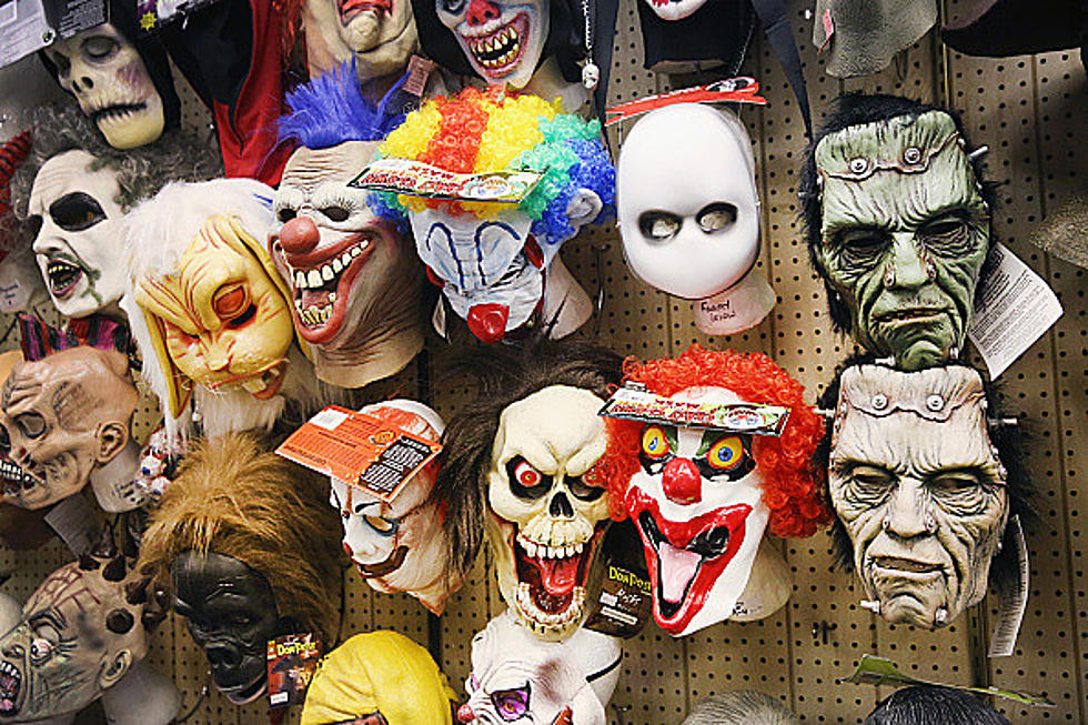 Fake Facebook Post Claims Halloween Stores Aren't Opening