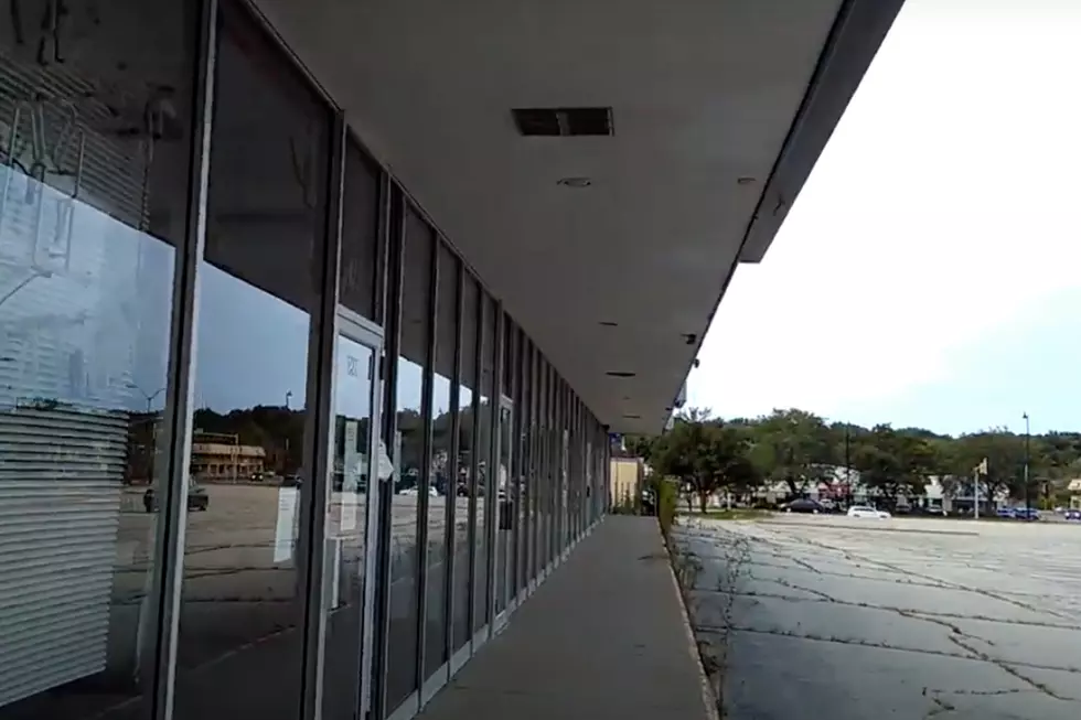 Video of the Inside the Old Rockford Magna Strip Mall Before It Was Torn Down