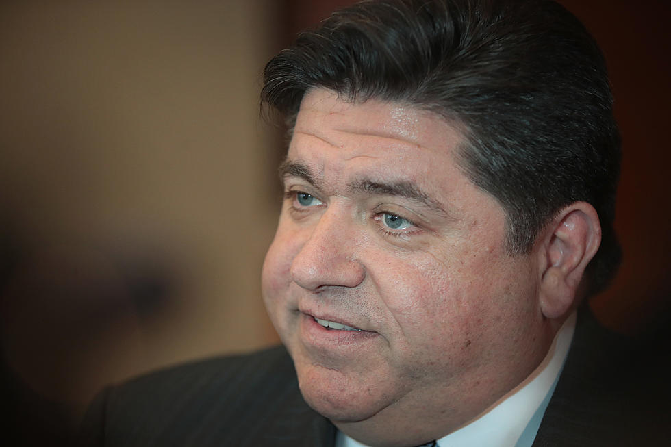10 Hilarious Badly-Timed Photos of Illinois Governor, J.B. Pritzker