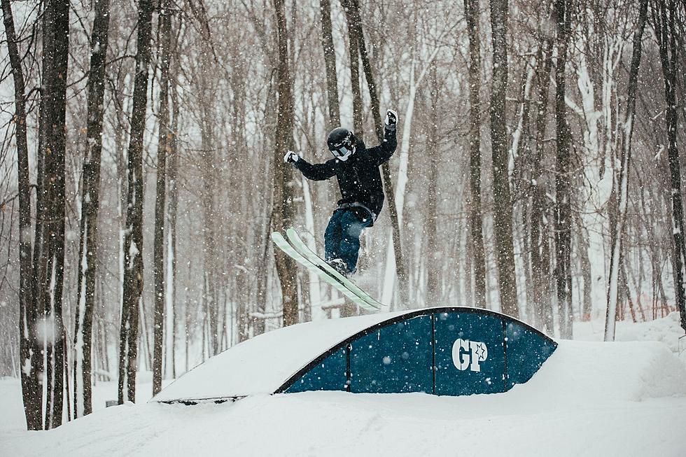 The 7 Best Places to Go Downhill Skiing or Snowboarding in Wisconsin