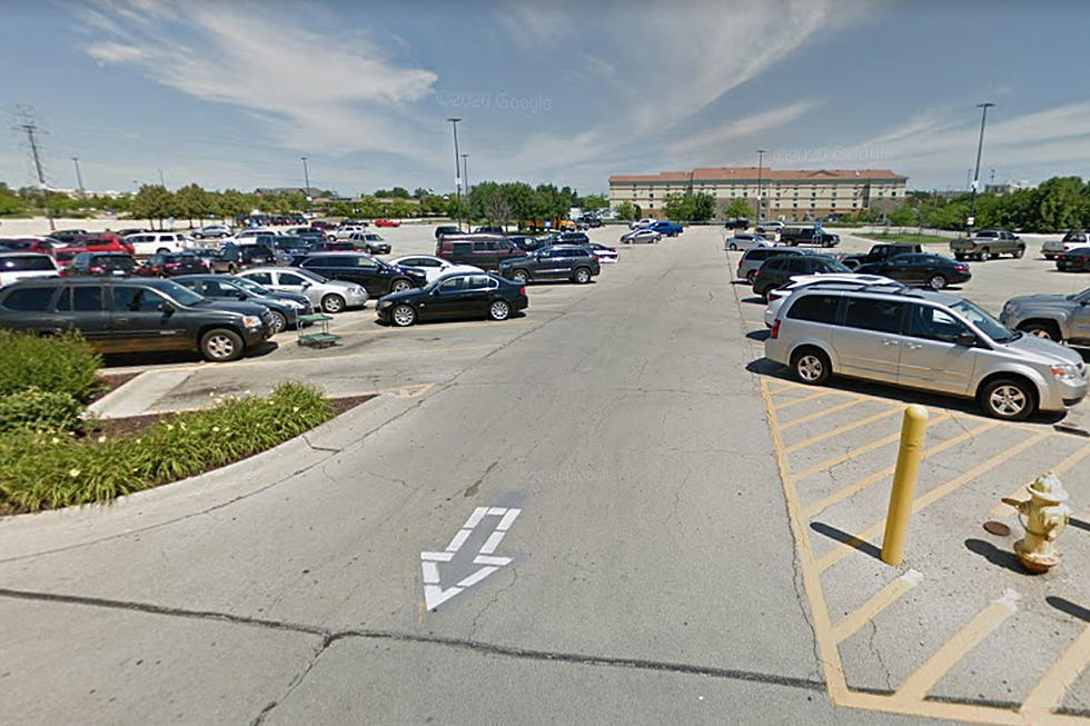 Unwritten Rules For All Illinois Parking Lots This Holiday Season