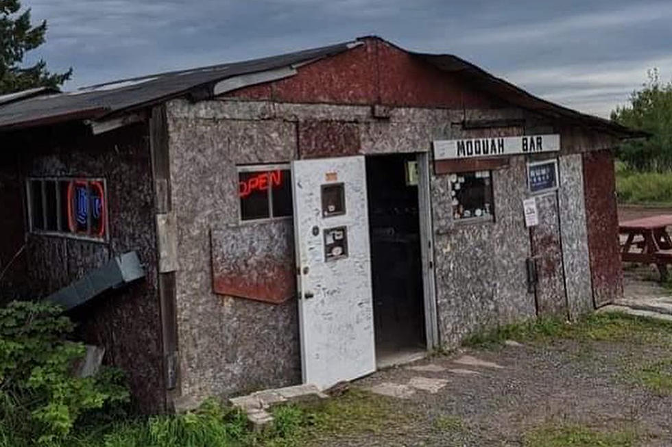 This Unusual Dive Bar in Wisconsin Will Leave You Scratching Your Head