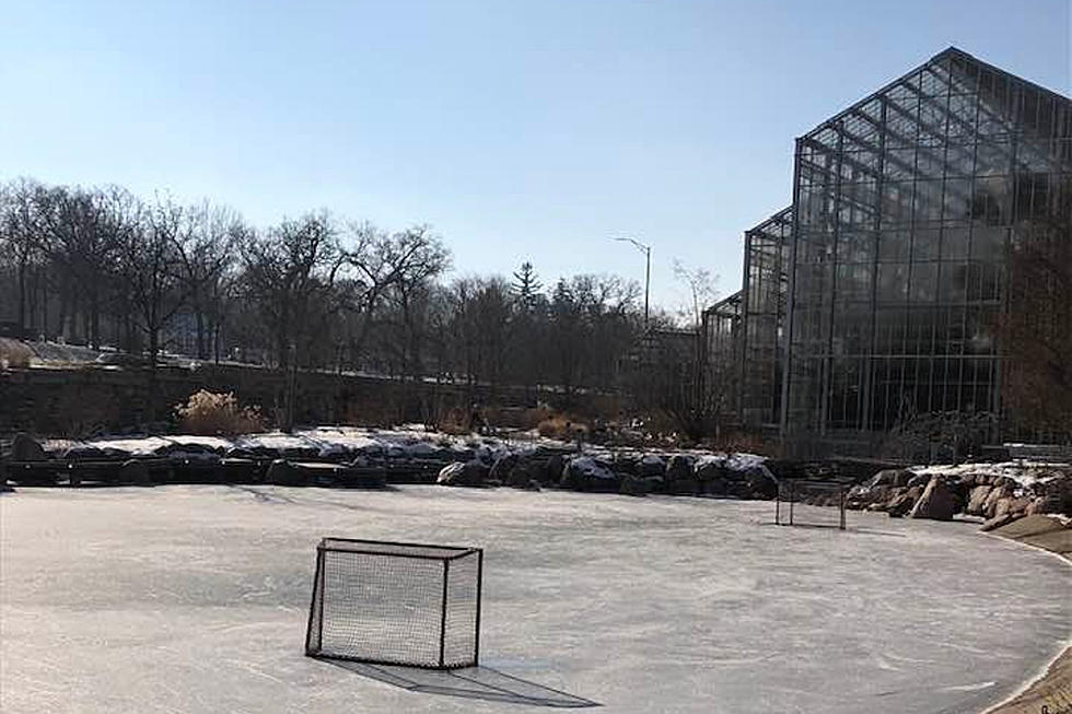 How They Make Illinois' Sinnissippi Lagoon Safe for Ice Skaters