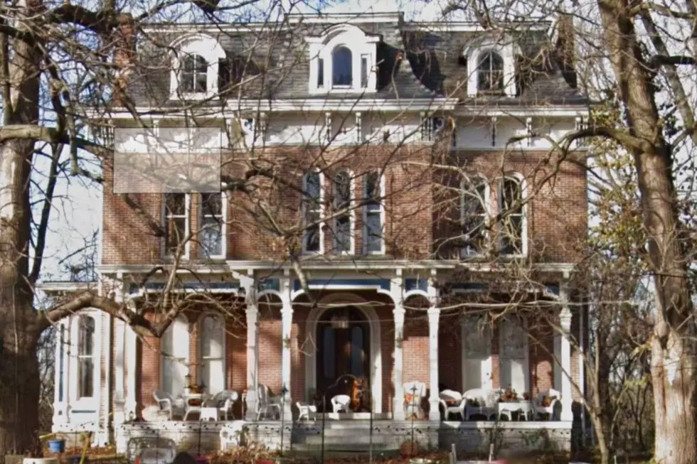 11 Different Spirits Still Linger Within Illinois’ Most Haunted Home