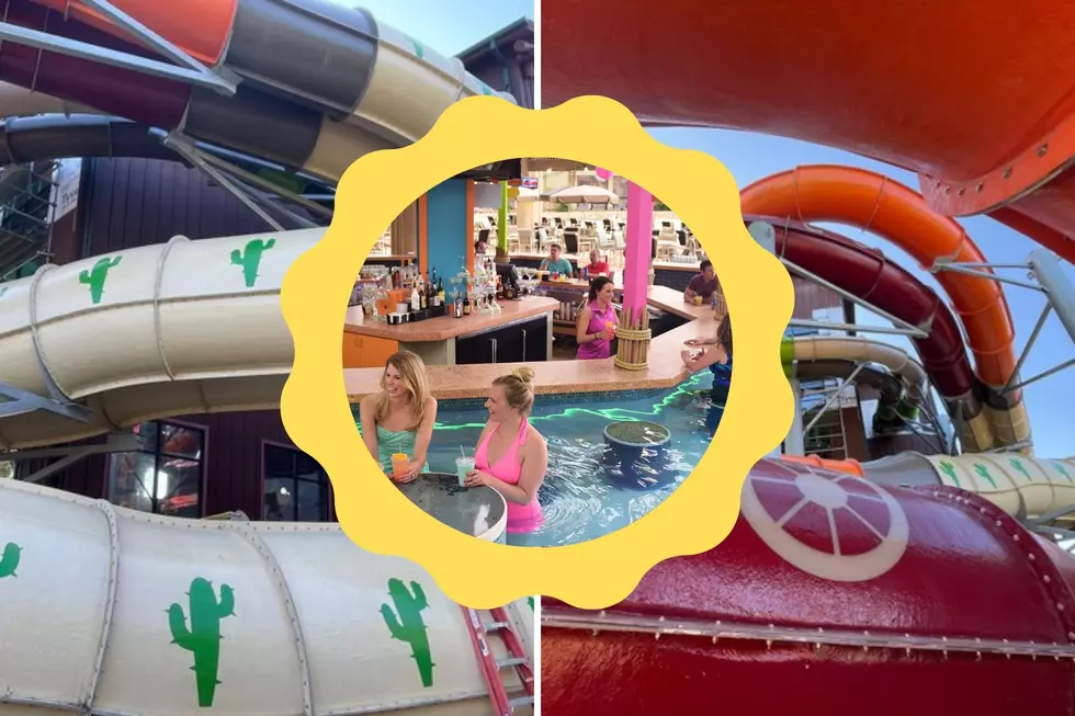 Check Out These Cool ‘Dueling’ Waterslides At One Wisconsin Dells Waterpark