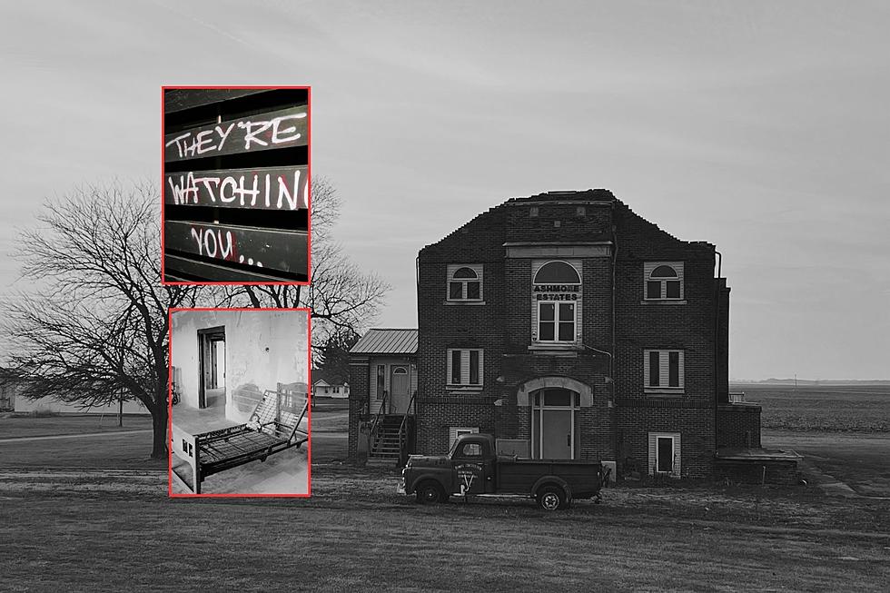 Stay Overnight at One of IL's Most Haunted Places