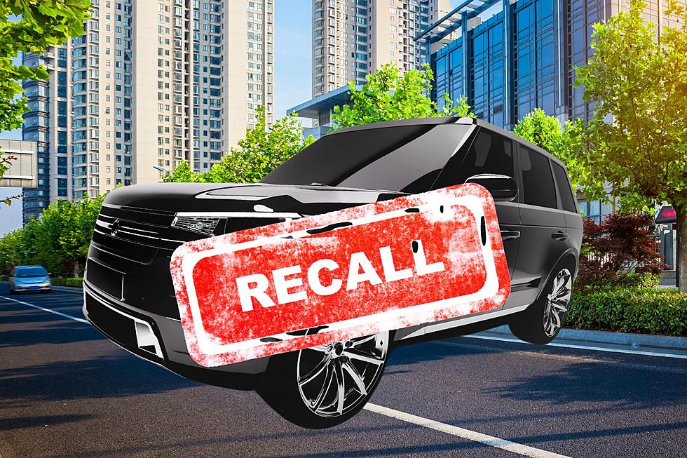 Ford Explorer’s Recalled in Illinois for Part That May ‘Fly Off’