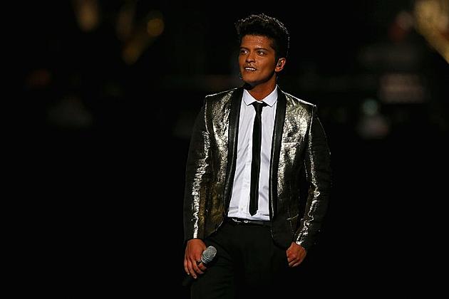 Bruno Mars Announces &#8217;24K Magic&#8217; Tour Dates