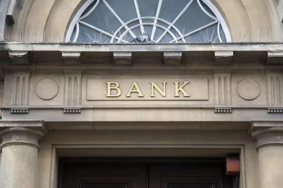 Iowa Man Tries To Rob Bank Twice, Fails
