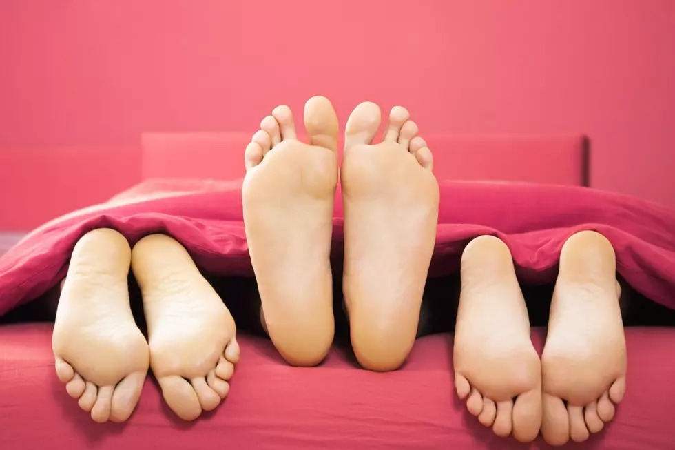 Woman Has Threesome, Leaves Out Boyfriend