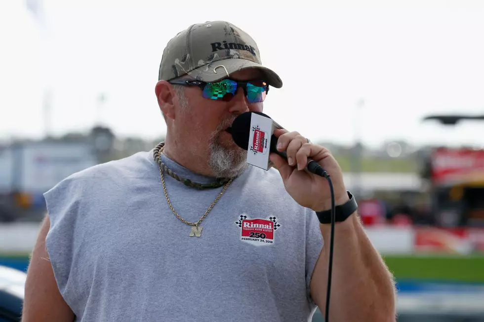 America&#8217;s Favorite Redneck is Coming to Eastern Iowa