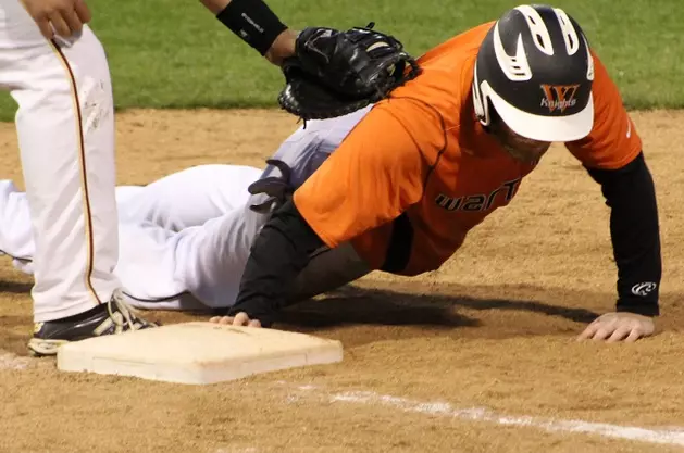 Wartburg Falls To Luther In IIAC Semifinals [Video]