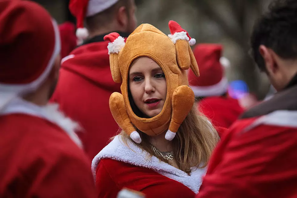 Top 10 Funny Christmas Songs 2020 [Videos/List]