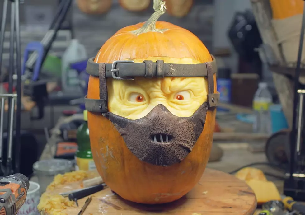 VIDEOS: Ray Villafane — Master Pumpkin Carver