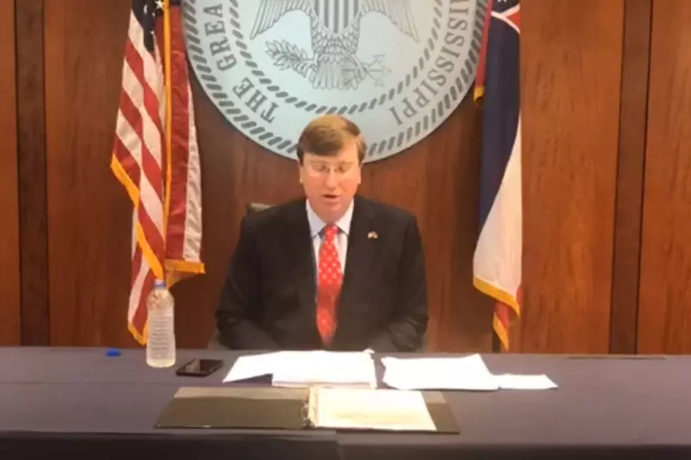 Mississippi Governor Reads List of Graduates, Gets Pranked with “Harry Azcrac”