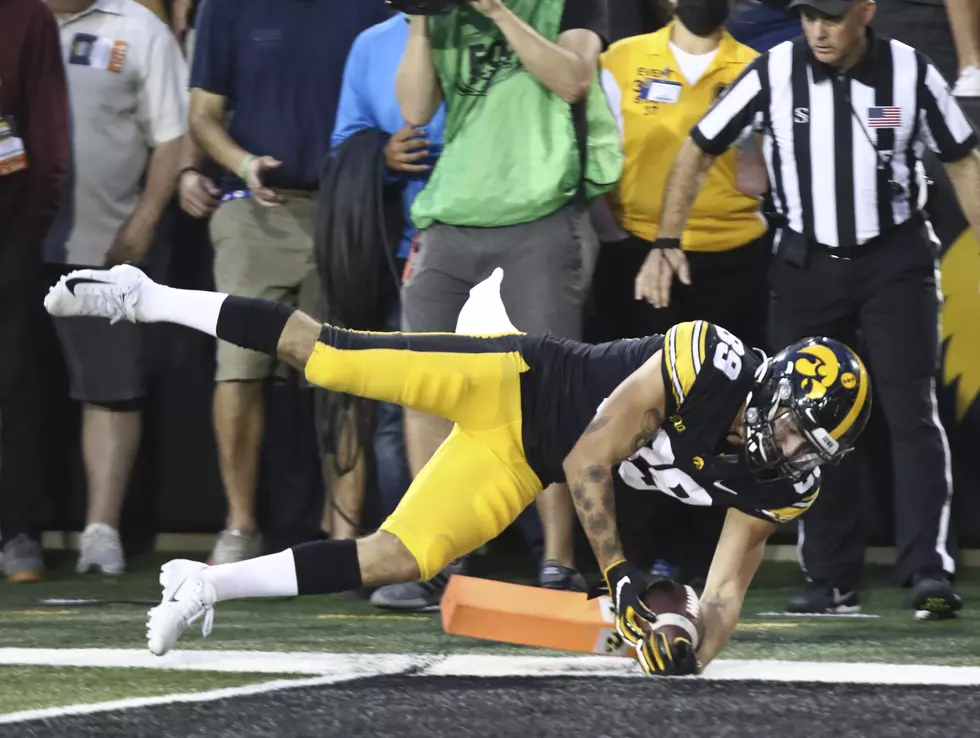 You’ve Been Pronouncing This Hawkeye Football Star’s Name Wrong