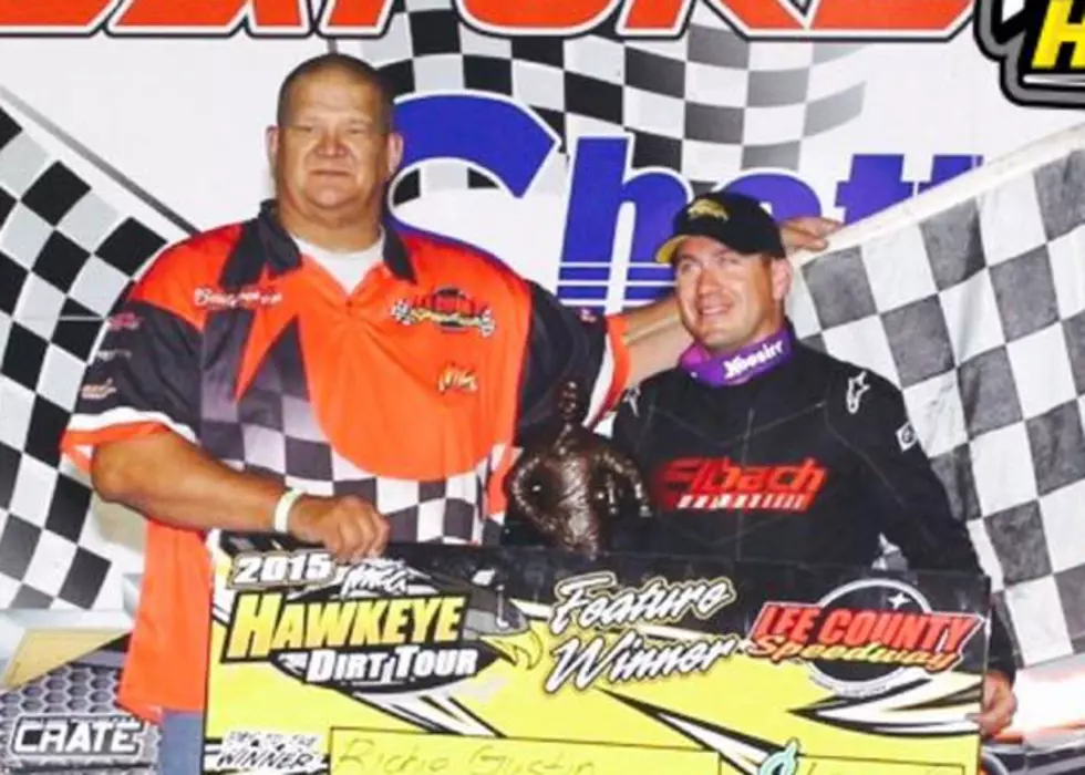 Gustin Races to IMCA Hawkeye Dirt Tour Checkers at Lee County