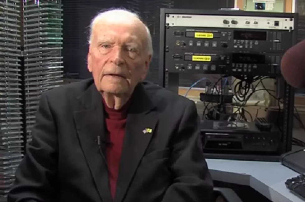 Legendary Iowa Broadcaster Bob Brooks Dies At 89
