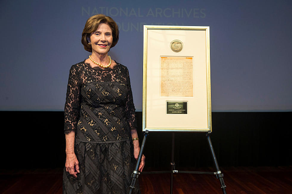 Former First Lady Laura Bush To Speak At UNI