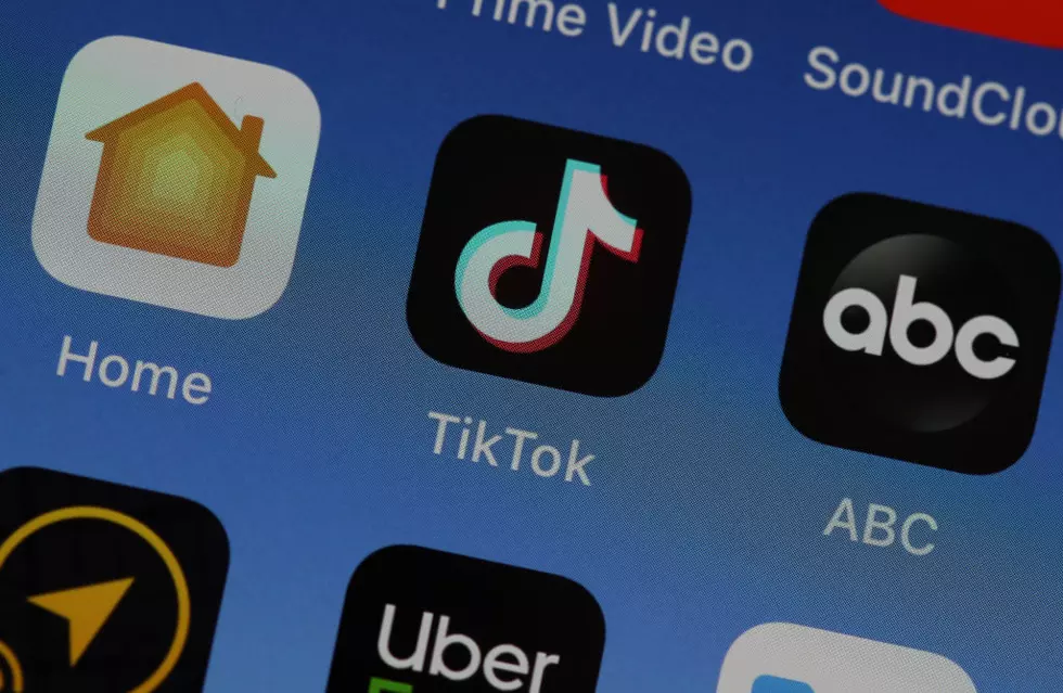 TikTok & WeChat To Be Banned From U.S. App Stores Sunday (9/20)