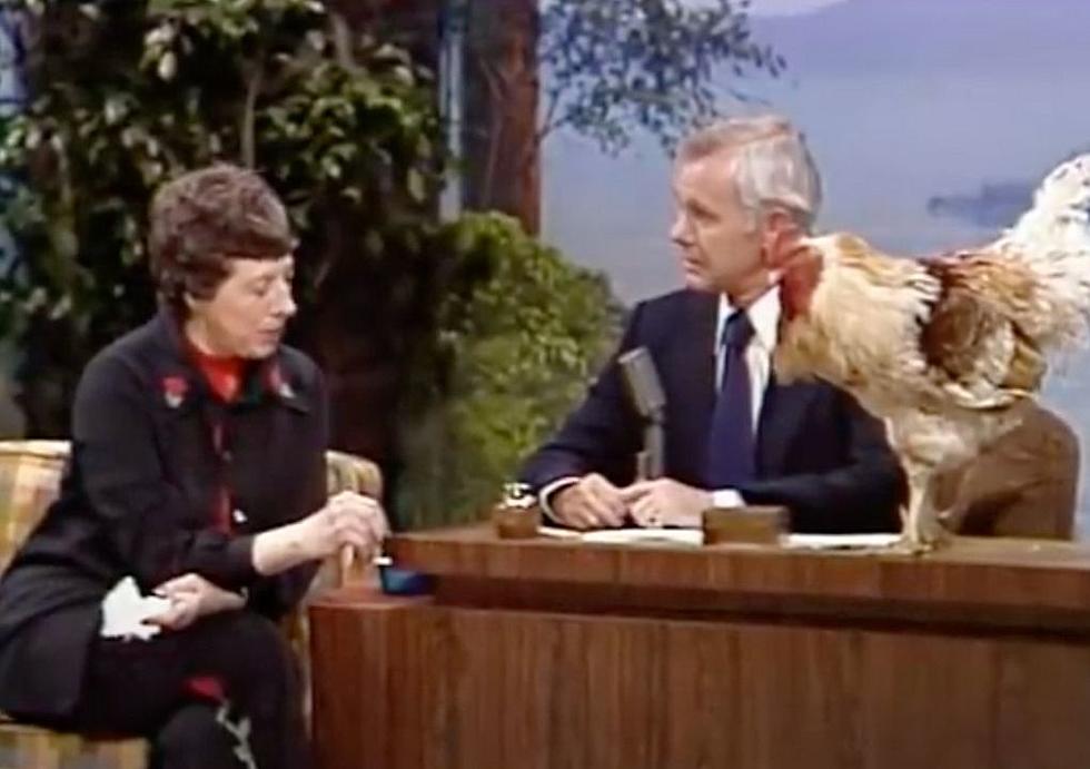 [WATCH] Carson Welcomed Charles City Woman & Her Rooster On Show