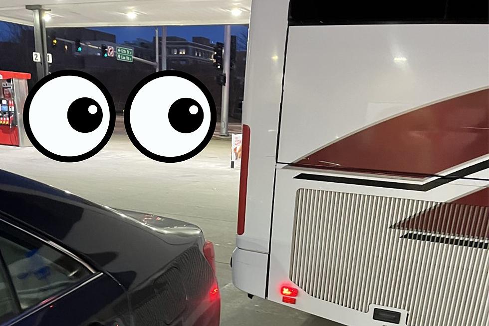 This Iowa Bus Driver Tried To Make Me Late To Work Today [PHOTO]